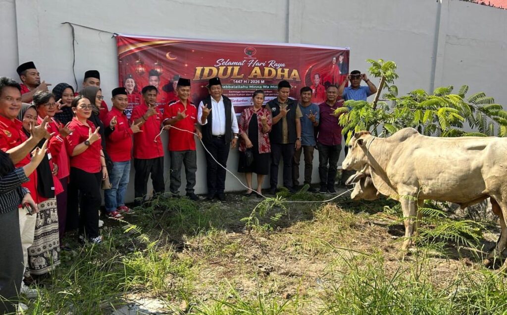 Jelang Idul Adha, Ketua DPD PDI Perjuangan Sumut Serahkan Herwan Qurban Ke Labuhanbatu Raya