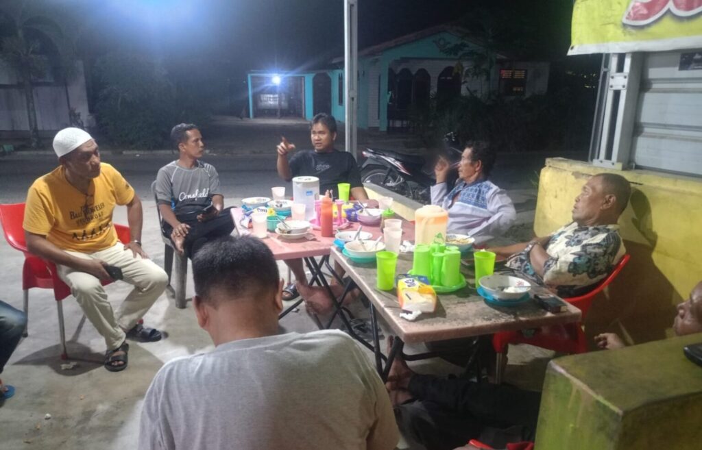 Waduh! Gas 3 Kg Langka Dilabuhan Batu, Tommy Raymen Turun Langsung Pastikan Situasi Di Masyarakat